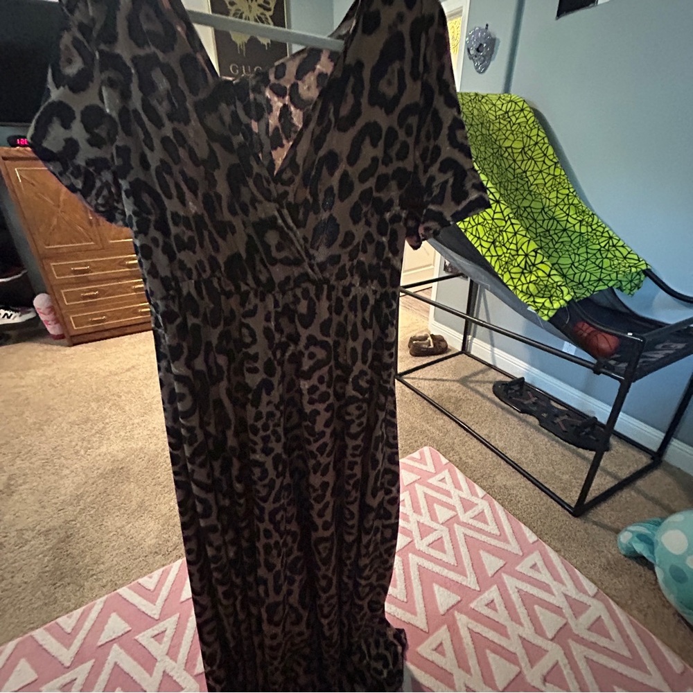 SHEIN Animal Print V-Neck Dress